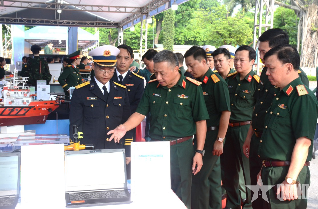 Tuổi trẻ toàn quân đưa kết quả sáng tạo vào thực tiễn